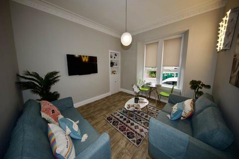 1 bedroom flat to rent, Cleghorn Street, Dundee,