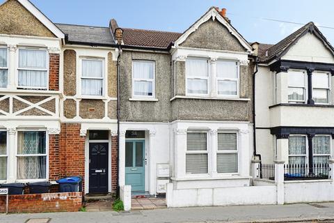 2 bedroom flat for sale, Manor Road, London, SE25