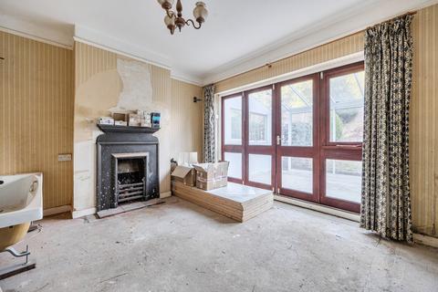 4 bedroom semi-detached house for sale, Raymond Road, Maidenhead, Berkshire