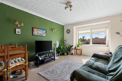 2 bedroom apartment for sale, St. Marys Road, Evesham WR11