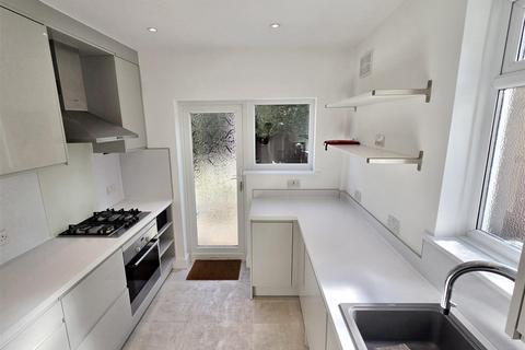 3 bedroom end of terrace house to rent, The Grange, Wembley