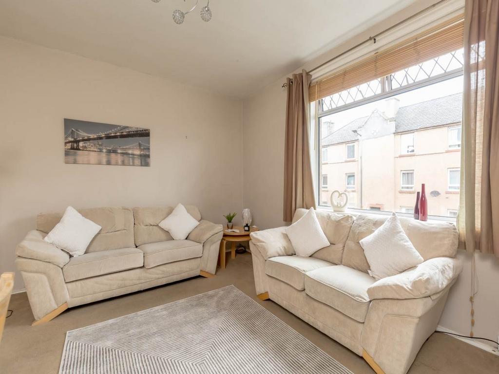 Apartment in Edinburgh, Whitson, Stenhouse, Saughton Mains and Whitson - View 3
