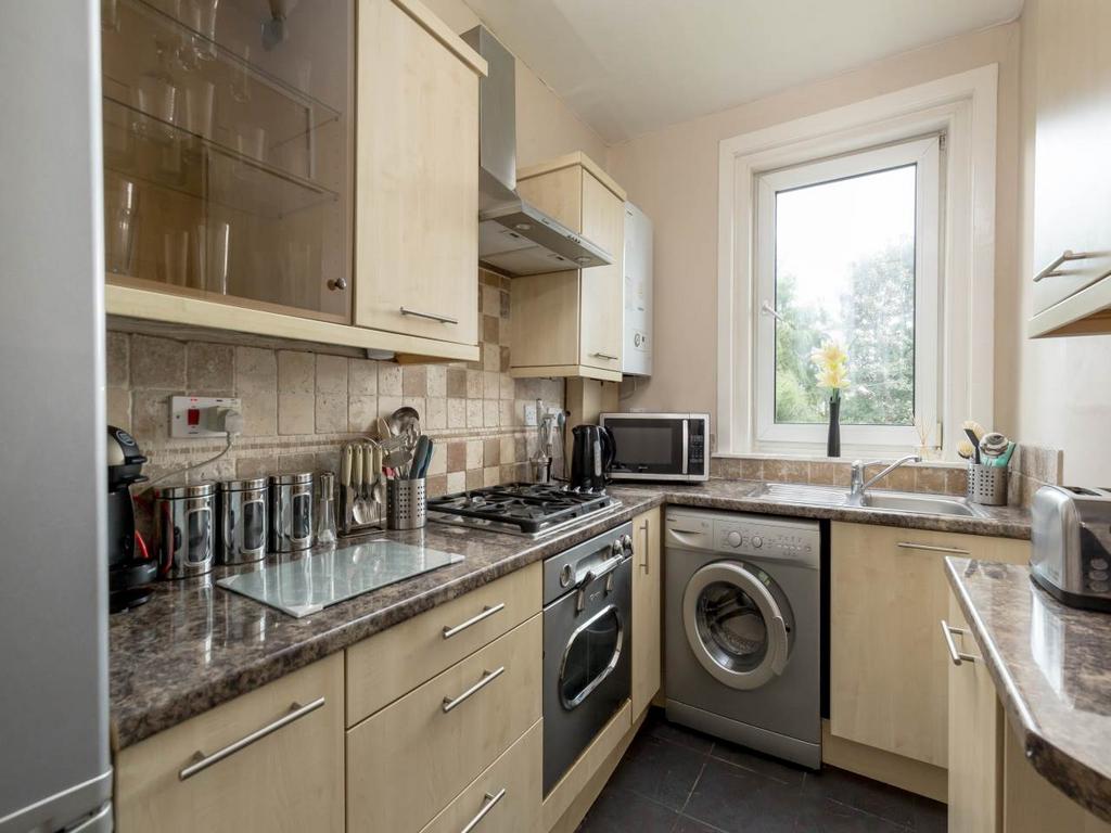 Apartment in Edinburgh, Whitson, Stenhouse, Saughton Mains and Whitson - More