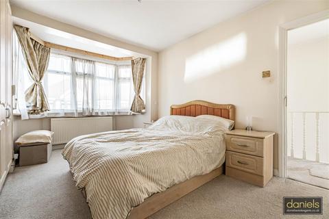 undefined, Elms Gardens, Wembley
