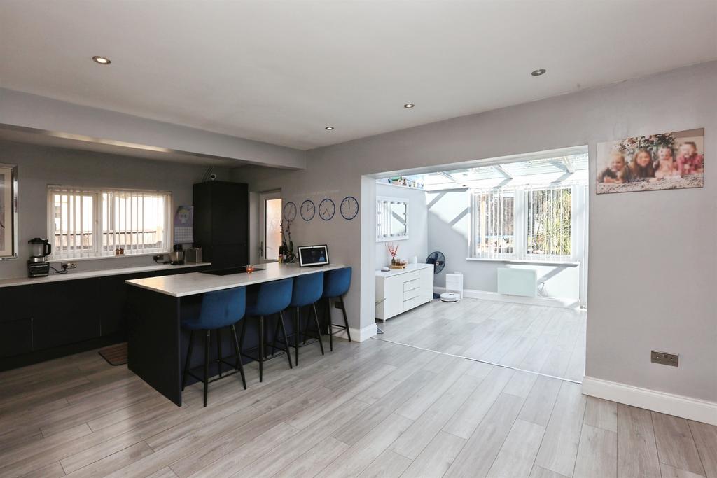 House in Gosport, Hampshire - View 4