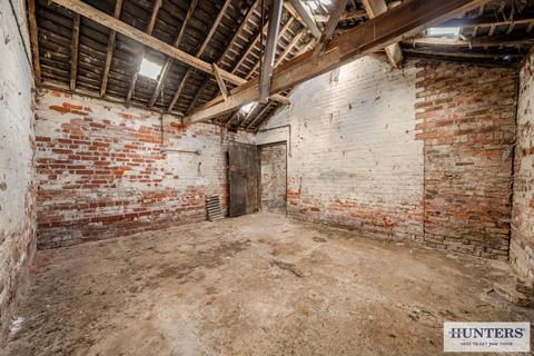 3 bedroom detached house for sale, Snaith Road, Rawcliffe, Goole