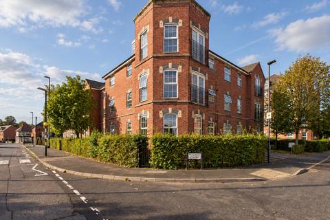 2 bedroom flat for sale, Magnus Court, Chester Green, Derby, DE21