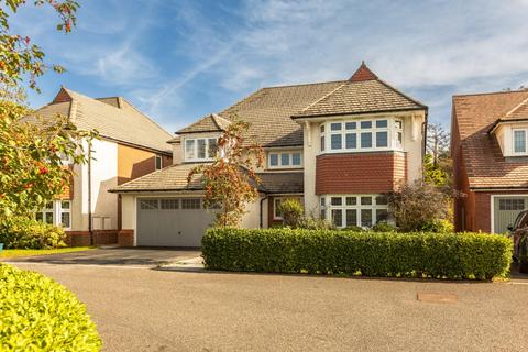4 bedroom detached house for sale, White Knight Gardens, Bishopston, Swansea