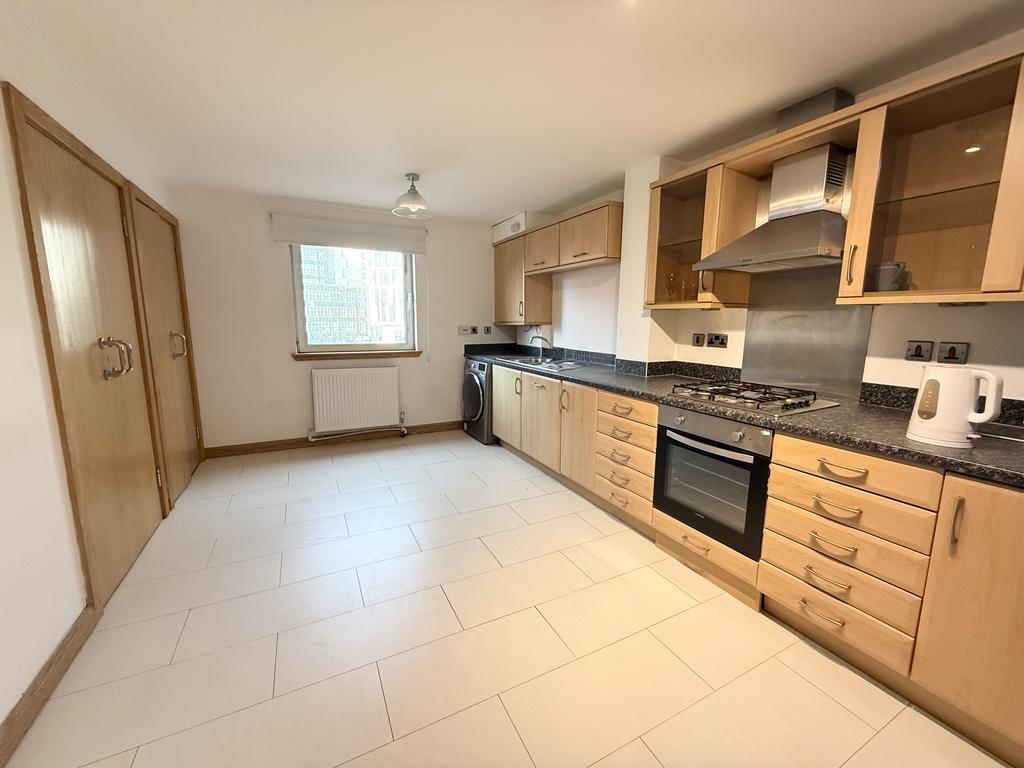 Apartment in Glasgow - View 5