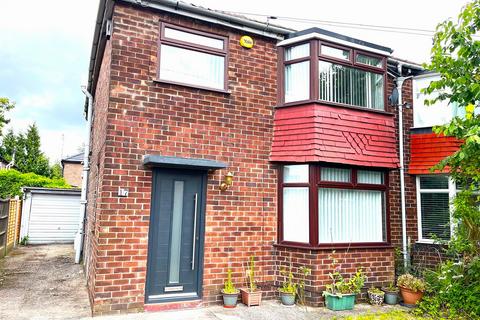 3 bedroom semi-detached house to rent, Jayton Avenue, Manchester, M20