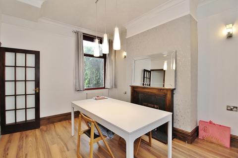 2 bedroom house to rent, Leyland Road, Preston PR1