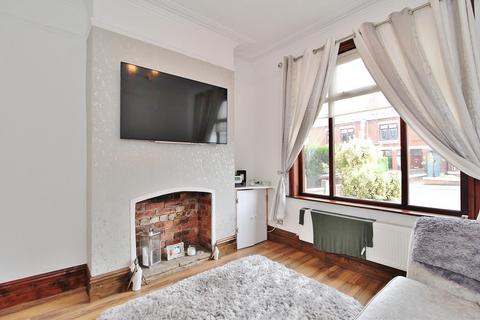 2 bedroom house to rent, Leyland Road, Preston PR1