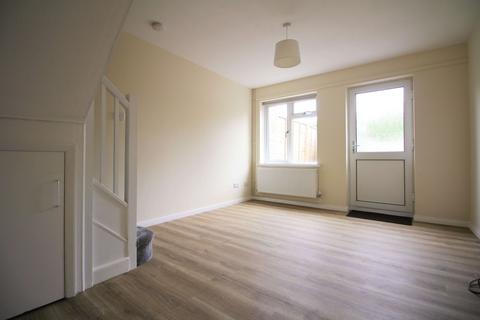 1 bedroom semi-detached house to rent, Woodland Crescent, Creigiau, CF15 9SF