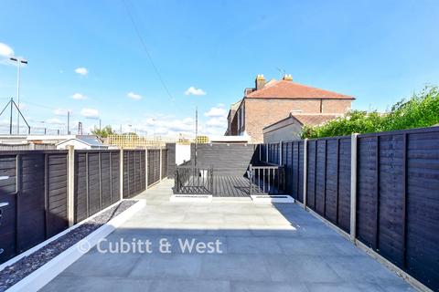 3 bedroom terraced house for sale, Moneyfield Avenue, Portsmouth PO3