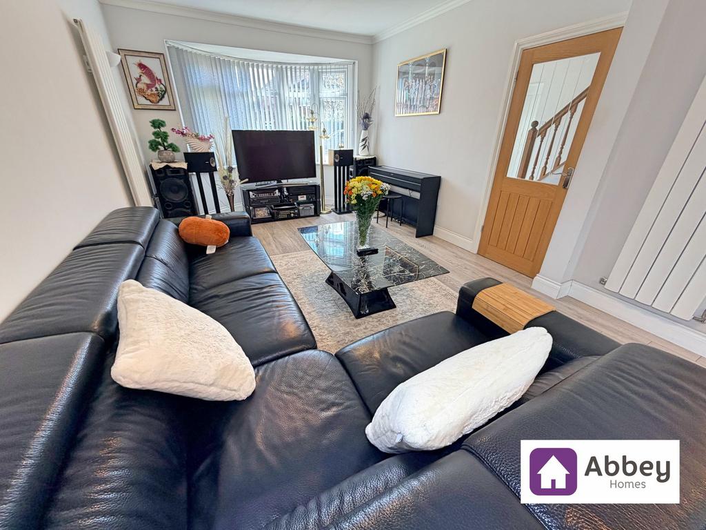 House in Leicester - View 5