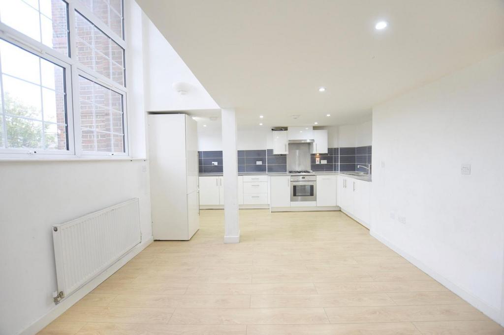 Apartment in London, West Ham - View 4