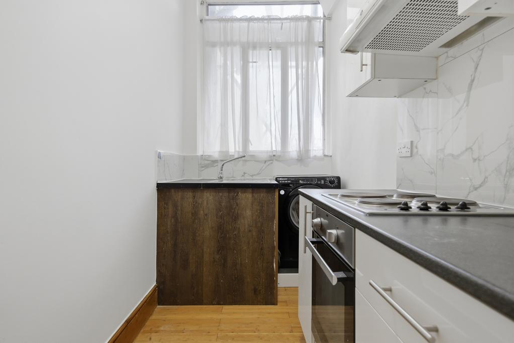 Apartment in London, Harringay - View 2