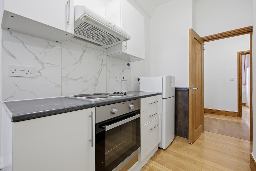 Apartment in London, Harringay - View 3