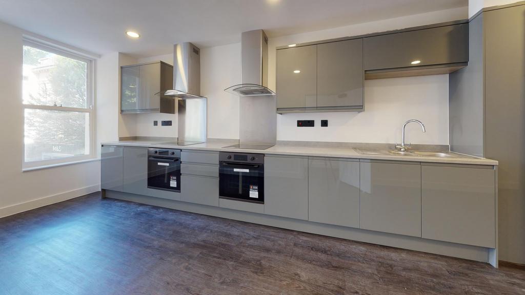 House in Nottingham - View 3