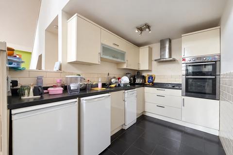 3 bedroom flat for sale, Hatton Garden, Liverpool, L3