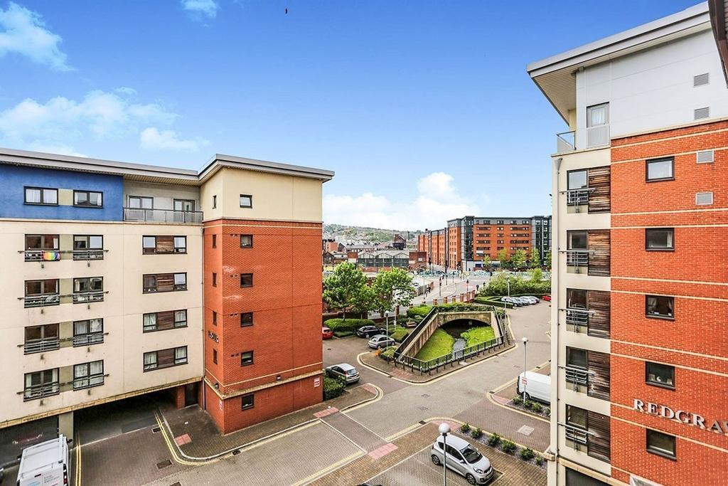 Apartment in South Yorkshire - View 3