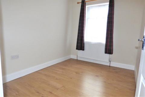 1 bedroom detached bungalow to rent, Clayton Road,Hayes,UB3 1AZ