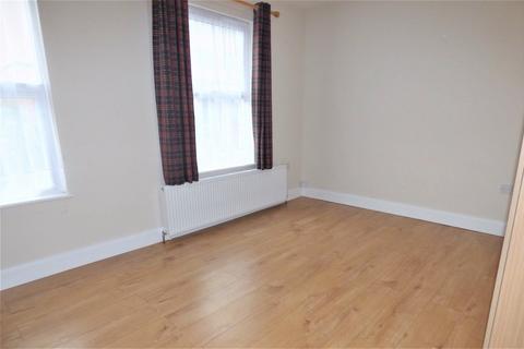 1 bedroom detached bungalow to rent, Clayton Road,Hayes,UB3 1AZ