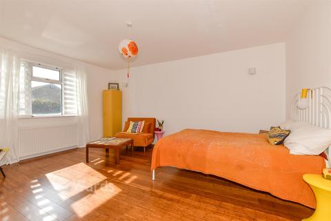 1 bedroom detached bungalow for sale, Bentley Avenue, Herne Bay, Kent
