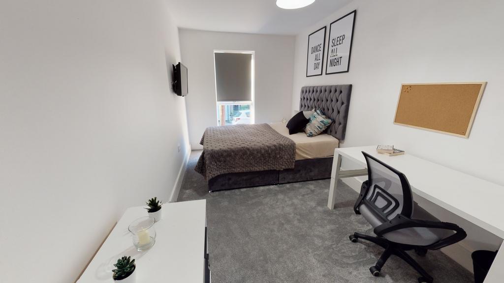 House in Nottingham - View 2
