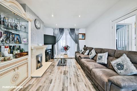 3 bedroom semi-detached house for sale, Chadwick Road, Nottingham, NG7