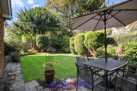 4 bedroom detached house for sale, Shenfield Road, Shenfield, Brentwood