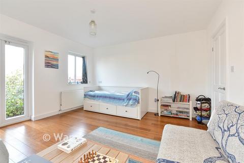 1 bedroom detached bungalow for sale, Bentley Avenue, Herne Bay CT6