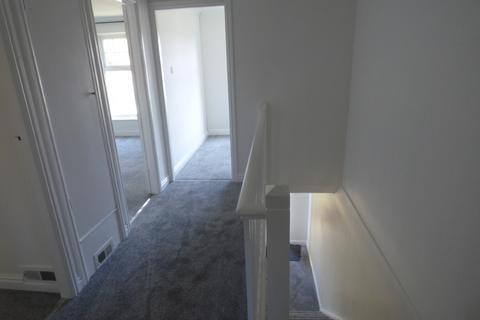 3 bedroom house to rent, 5 Merrick Avenue,  Uplands Crescent,  Truro,  Cornwall,  TR1 1NF