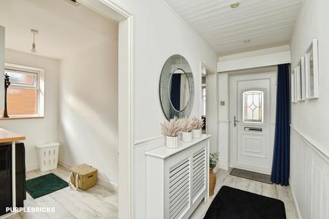 2 bedroom detached bungalow for sale, Courtway Drive, Stoke-on-Trent, ST1