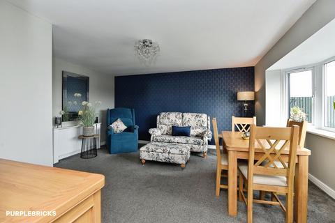 2 bedroom detached bungalow for sale, Courtway Drive, Stoke-on-Trent, ST1