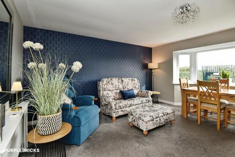 2 bedroom detached bungalow for sale, Courtway Drive, Stoke-on-Trent, ST1