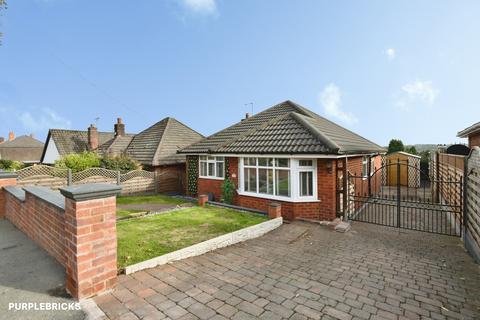 2 bedroom detached bungalow for sale, Courtway Drive, Stoke-on-Trent, ST1