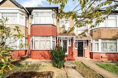 3 bedroom terraced house for sale, Turner Road, Edgware HA8