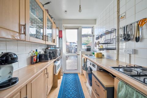 3 bedroom terraced house for sale, Turner Road, Edgware HA8