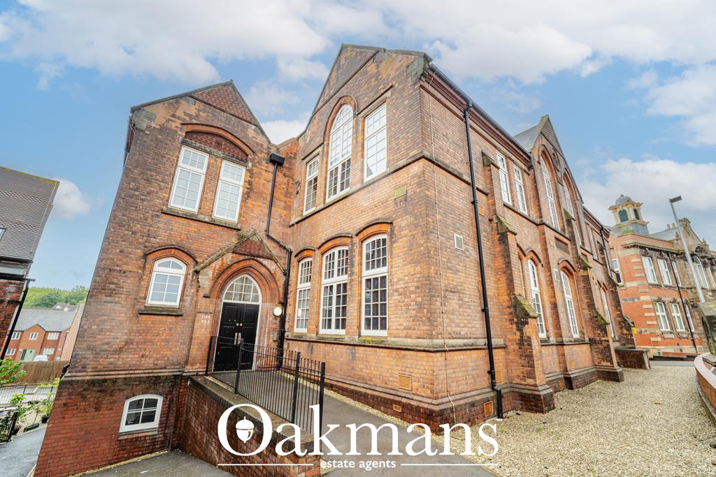 Apartment in Sandwell, West Midlands - View 3