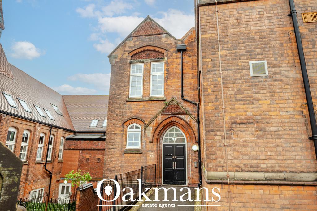 Apartment in Sandwell, West Midlands - View 4
