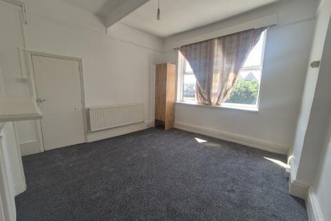 Mixed use for sale, 154 King Street, Great Yarmouth, Norfolk NR30 2PA