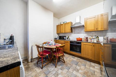 4 bedroom semi-detached house for sale, Shalimar Gardens, Acton, W3