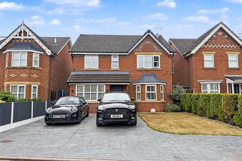 4 bedroom detached house for sale, Cholmondeley Rise, Malpas SY14