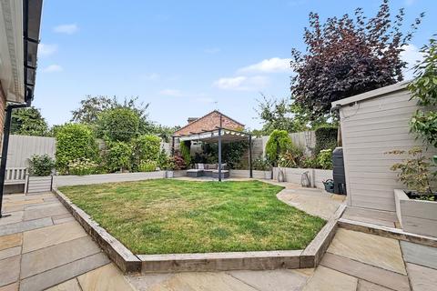 4 bedroom detached house for sale, Cholmondeley Rise, Malpas SY14