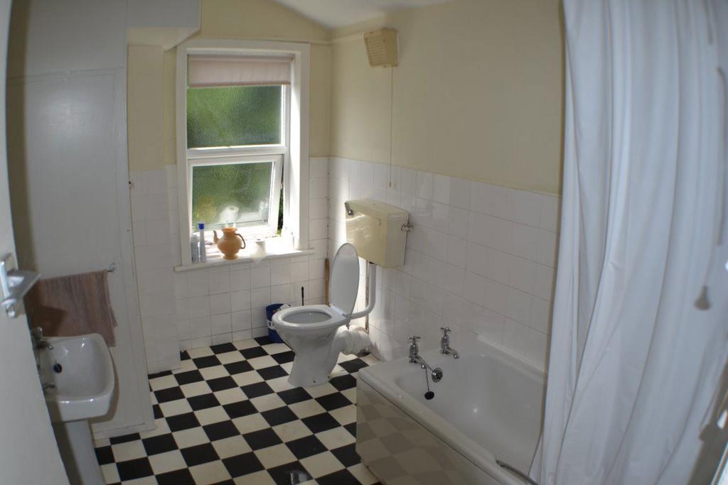 House in Birmingham - View 5
