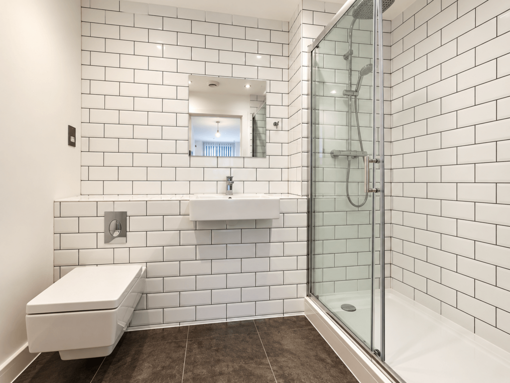 Apartment in Birmingham, West Midlands - View 5