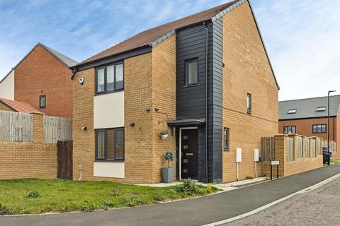 3 bedroom detached house for sale, Benton Crescent, Wallsend NE28