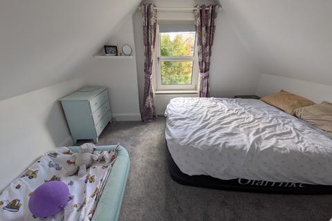 2 bedroom apartment to rent, Grimston Gardens, Kent CT20
