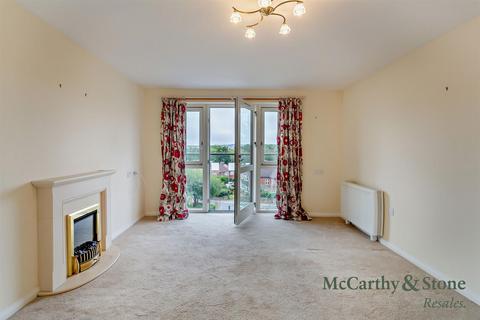 2 bedroom apartment for sale, Trinity Court, Oxford Road, Halifax